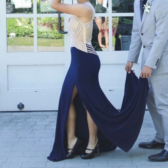 Prom Dress - Picture 2 of 4